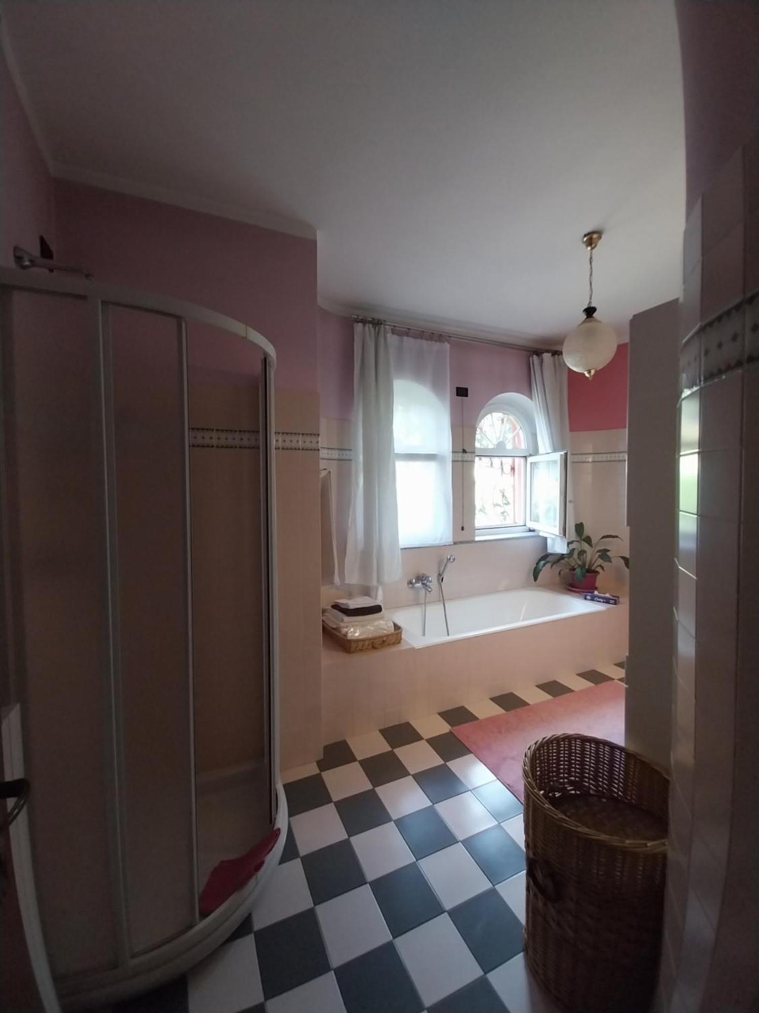 A Casa Di Lara Bed & Breakfast Beura Exterior photo