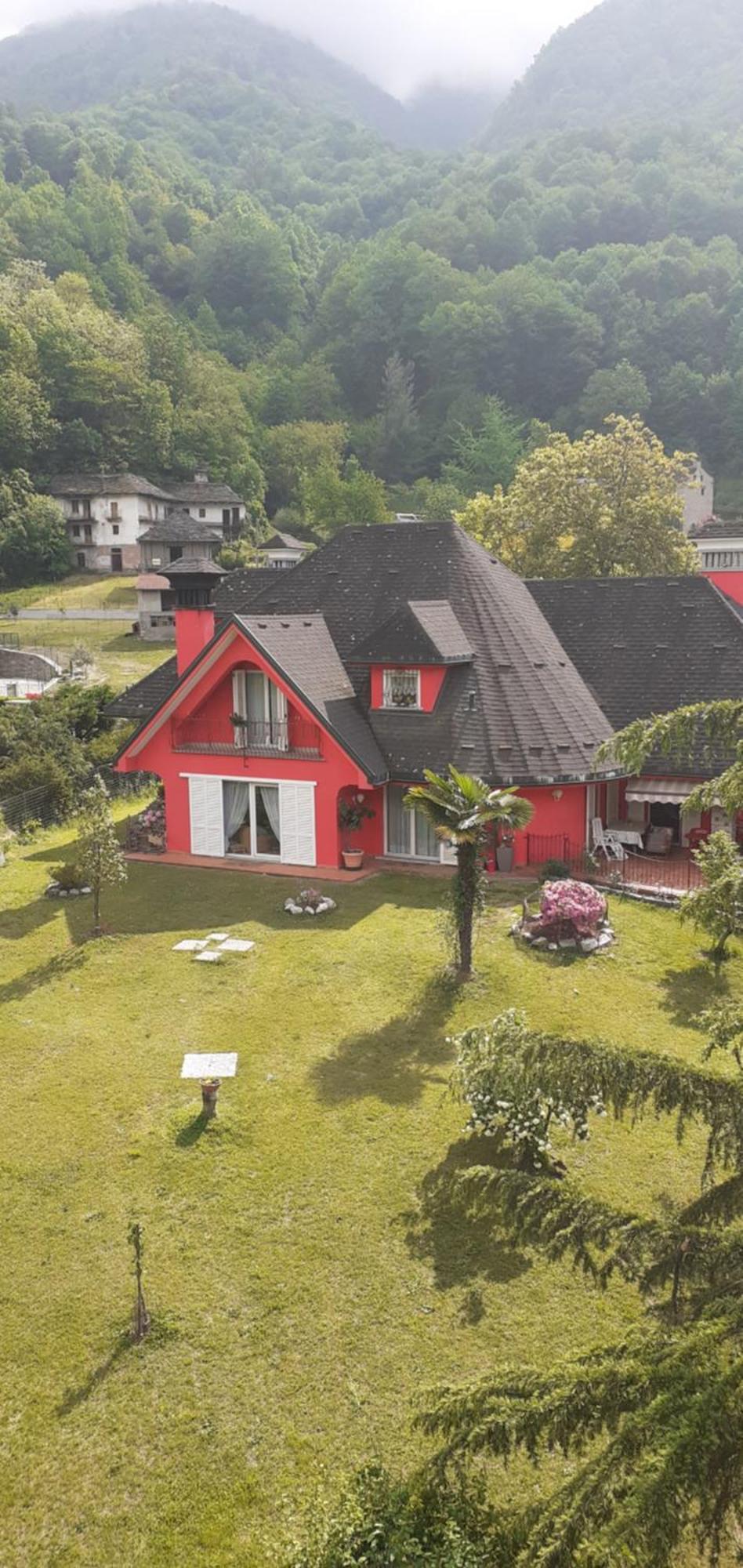 A Casa Di Lara Bed & Breakfast Beura Exterior photo