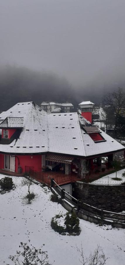 A Casa Di Lara Bed & Breakfast Beura Exterior photo